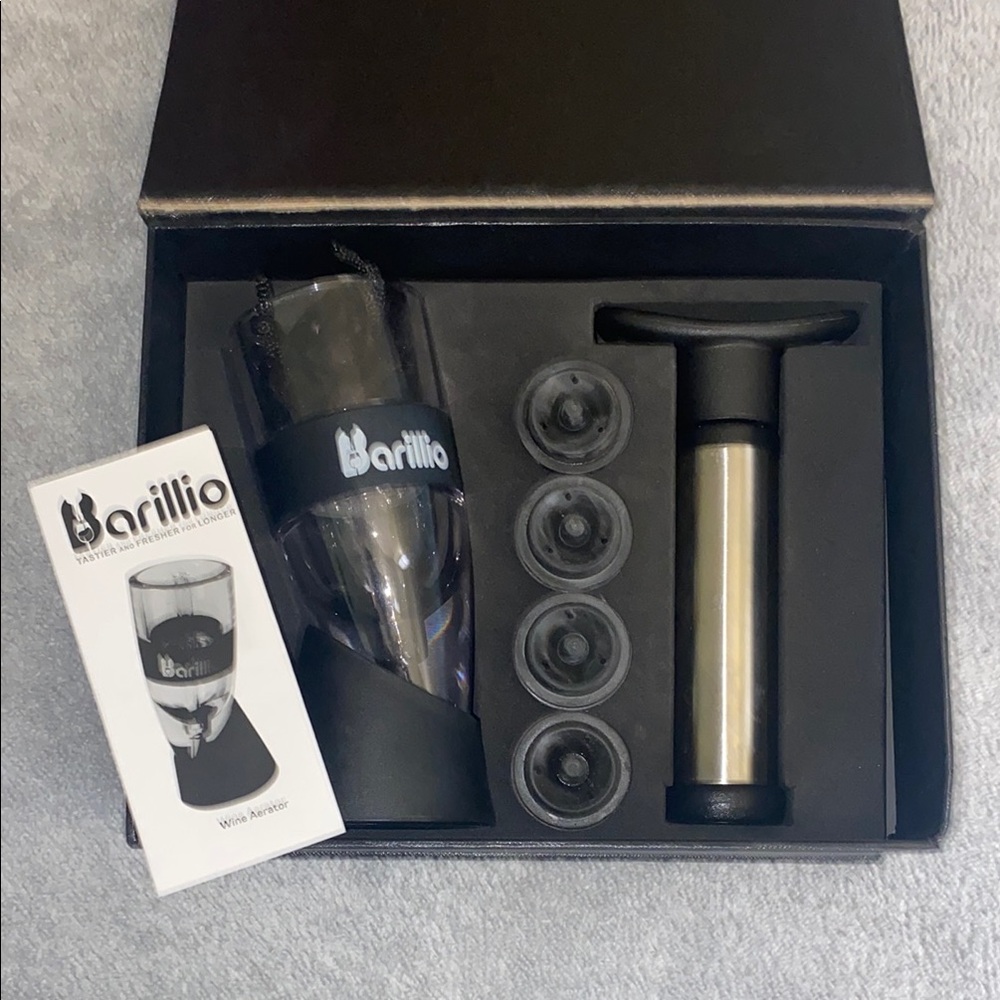 Barillio Wine Aerator in Box. Like New.